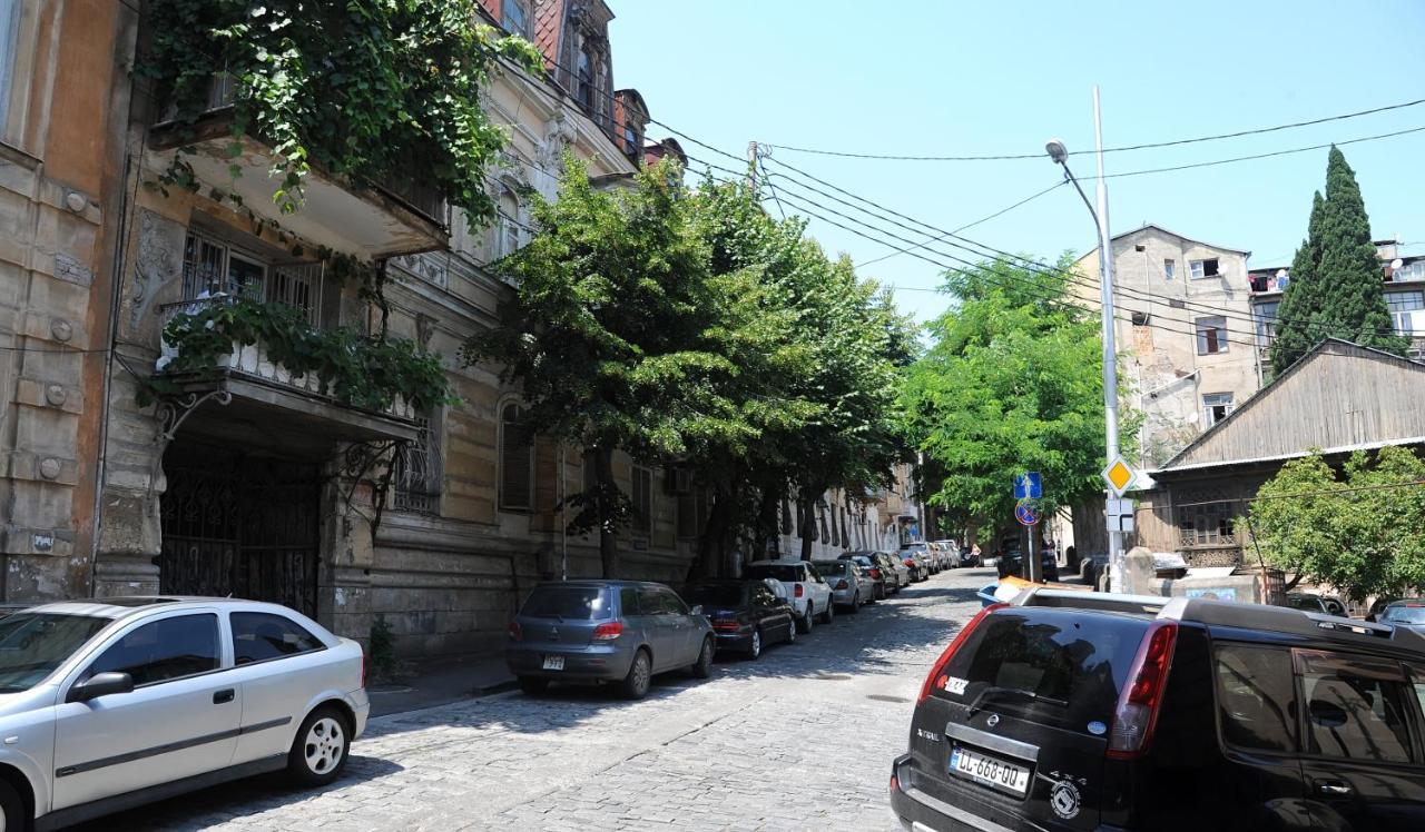 Sweet Home At Sololaki Tbilisi Ngoại thất bức ảnh